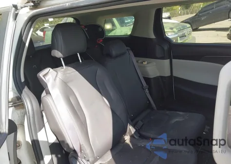 2022 Kia Carnival Mpv Lx Seat Package z USA, uszkodzony, nr VIN KNDNB4H38N6127170